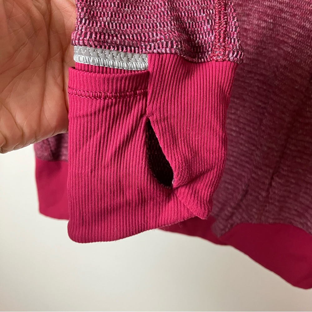 Lululemon Runderful Half Zip in Berry Rumble - Picture 12 of 12